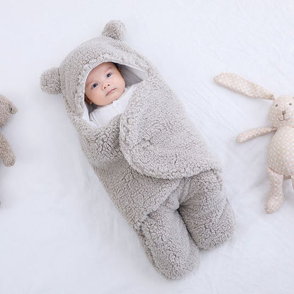 Voor de allerkleinste knuffelbeer 🐻 Babydeken en/of pyjama set